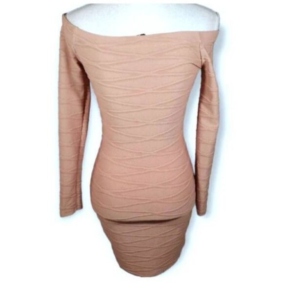 WINDSOR PINK OFF-THE-SHOULDER BODYCON MINI DRESS SZ.S EUC. - Picture 6 of 8